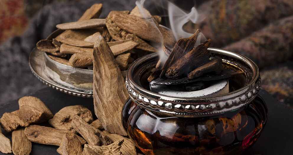 woody perfumes for men